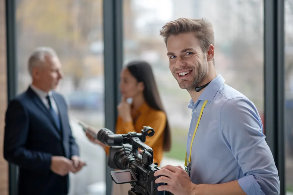 Nagrywanie wywiadu biznesowego jako materiał wspierający sprzedaż B2B